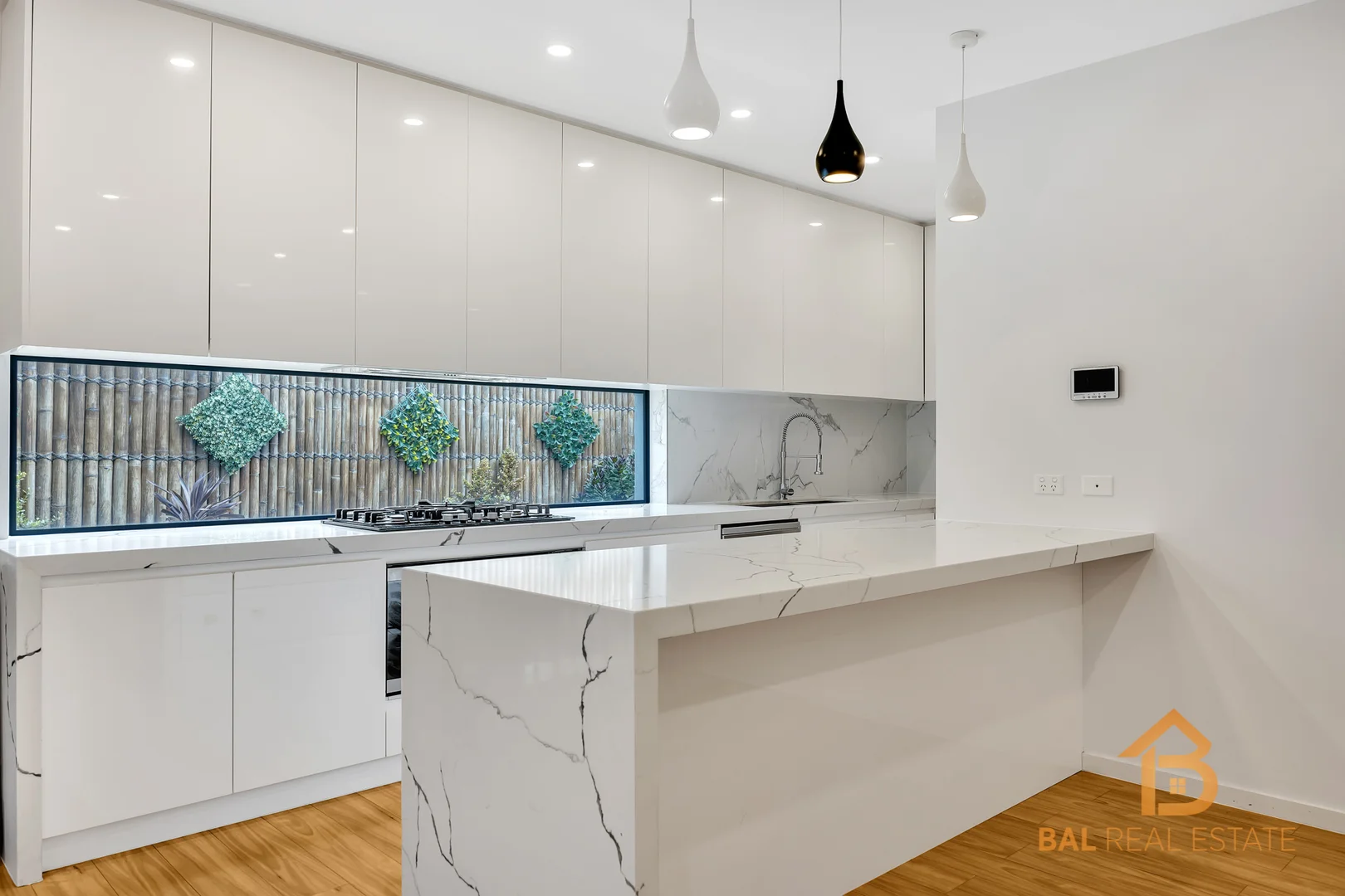 Additional image 16 of 5 Acorn Close, Mickleham VIC 3064