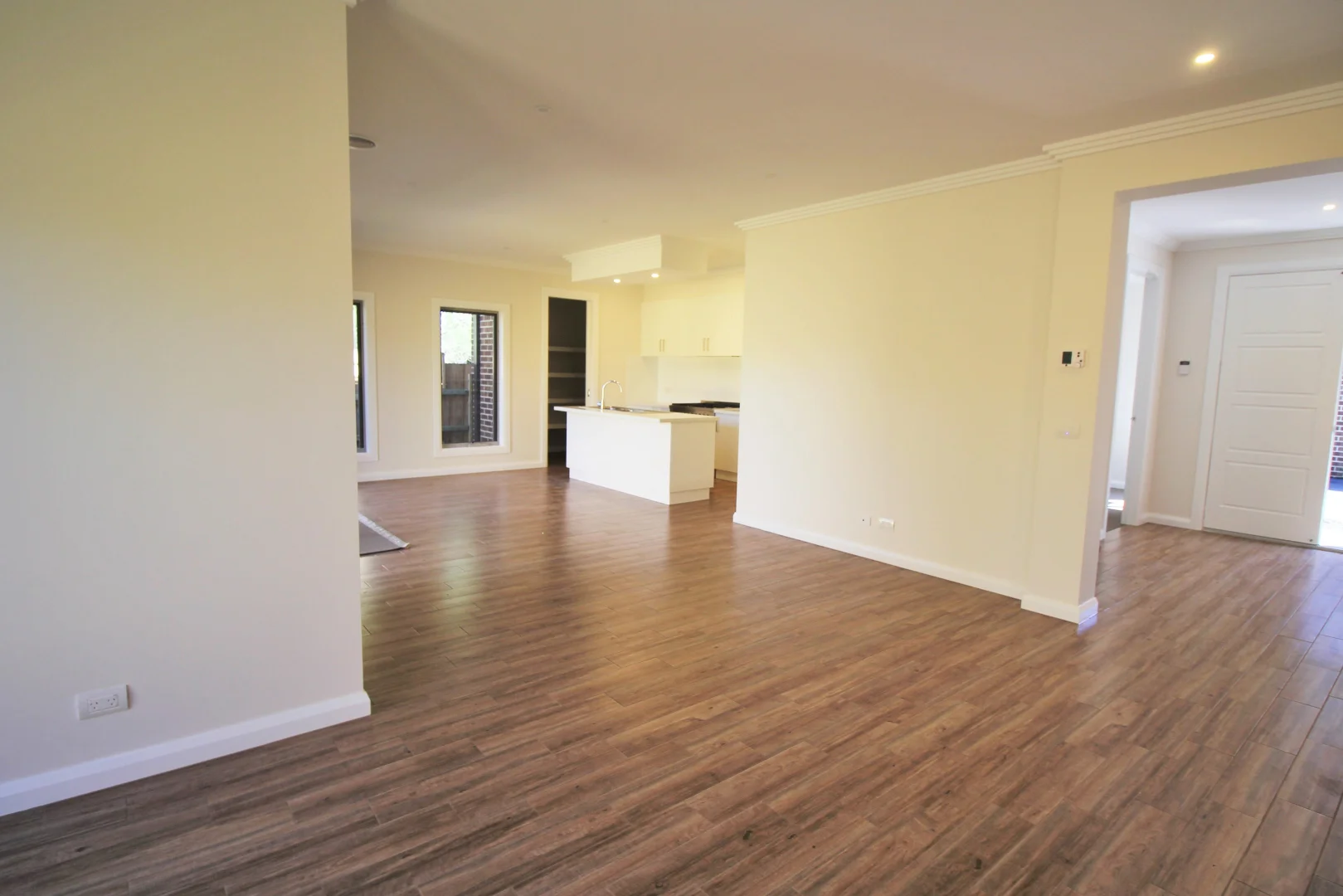 Additional image 3 of 2/10 Gubbah Court, Ashwood VIC 3147