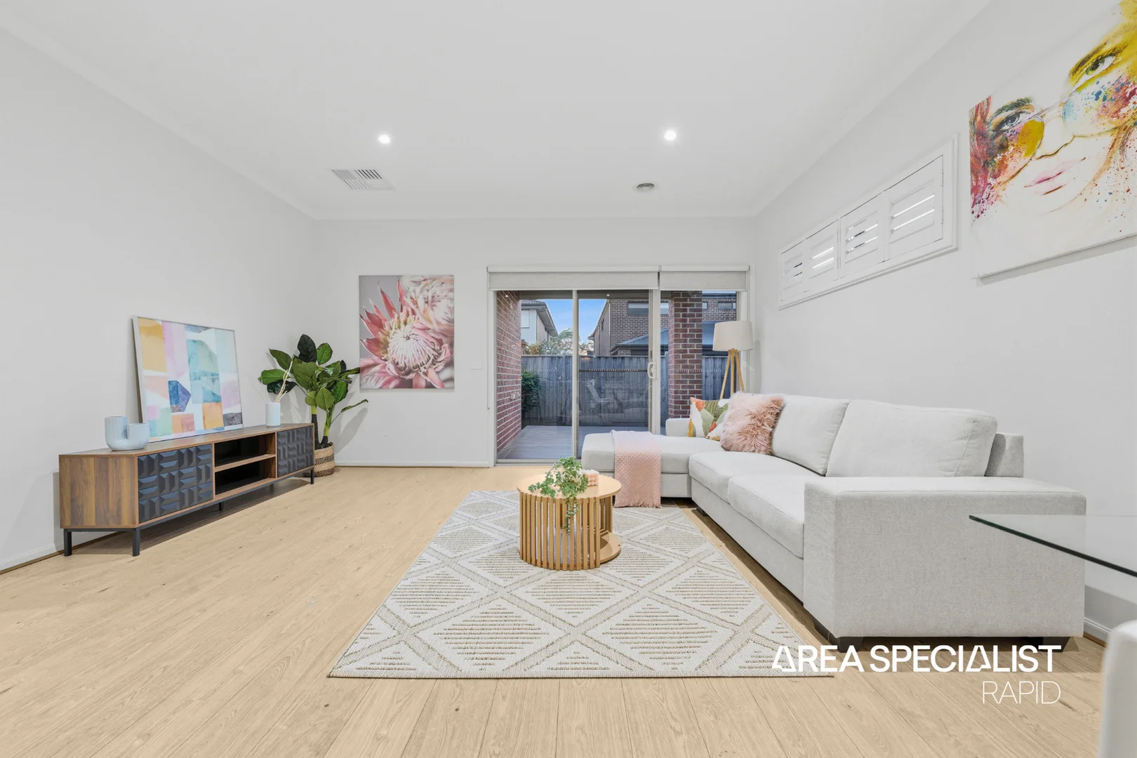Additional image 7 of 18 Greenslate Street, Clyde North VIC 3978