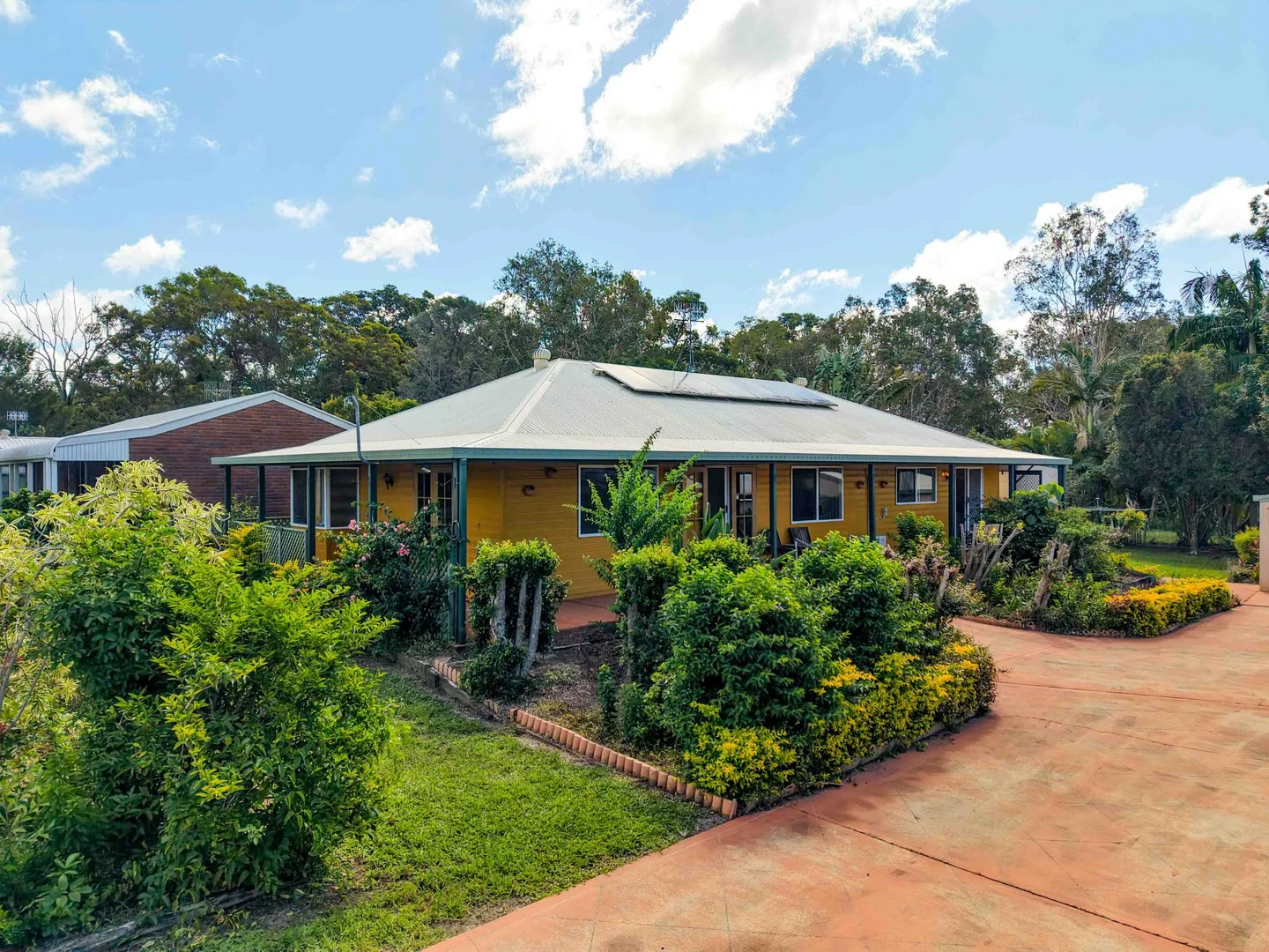 29 Golden Hind Avenue, Cooloola Cove QLD 4580