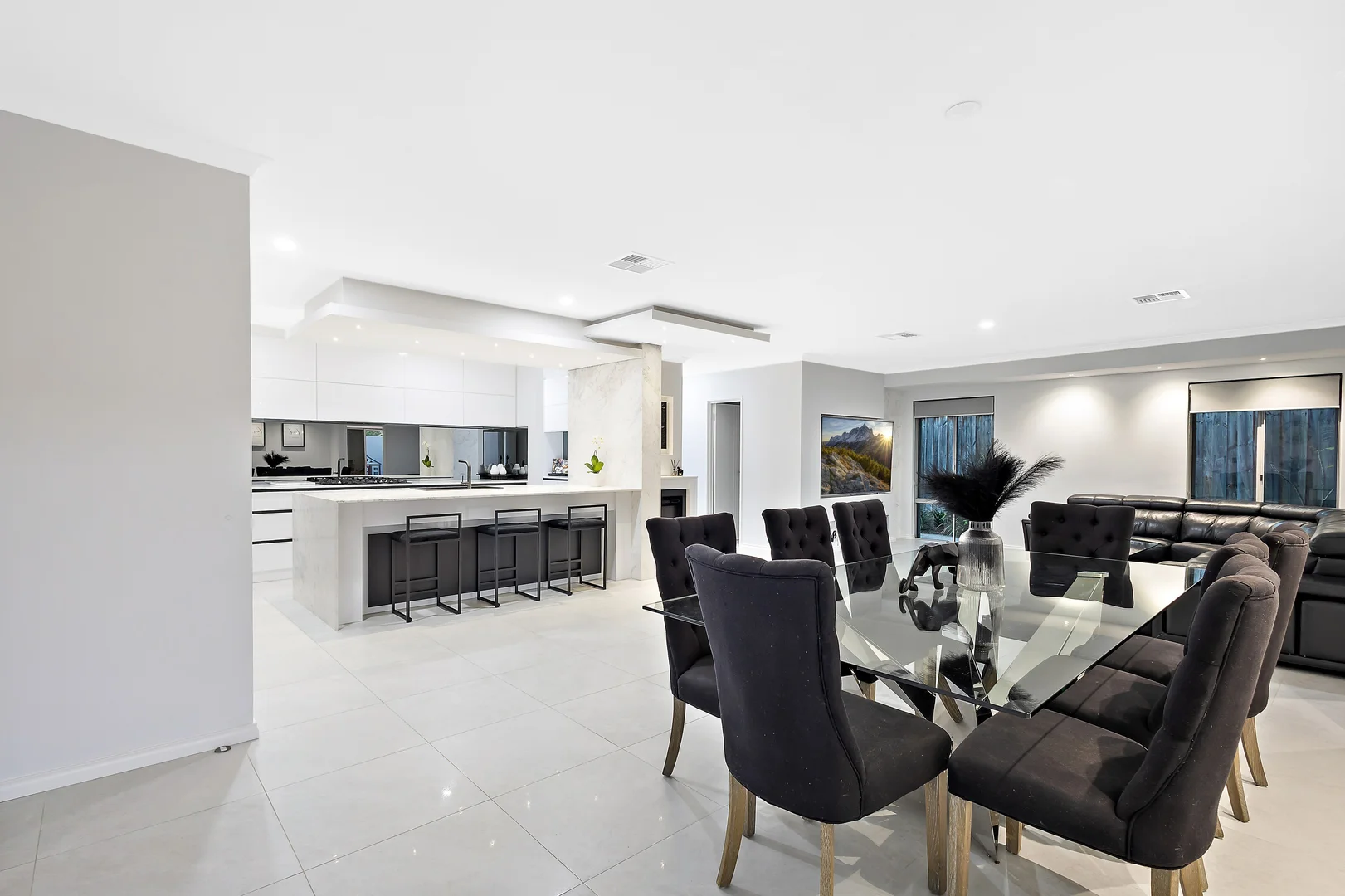 Additional image 23 of 2 Traviata Crescent, The Vines WA 6069