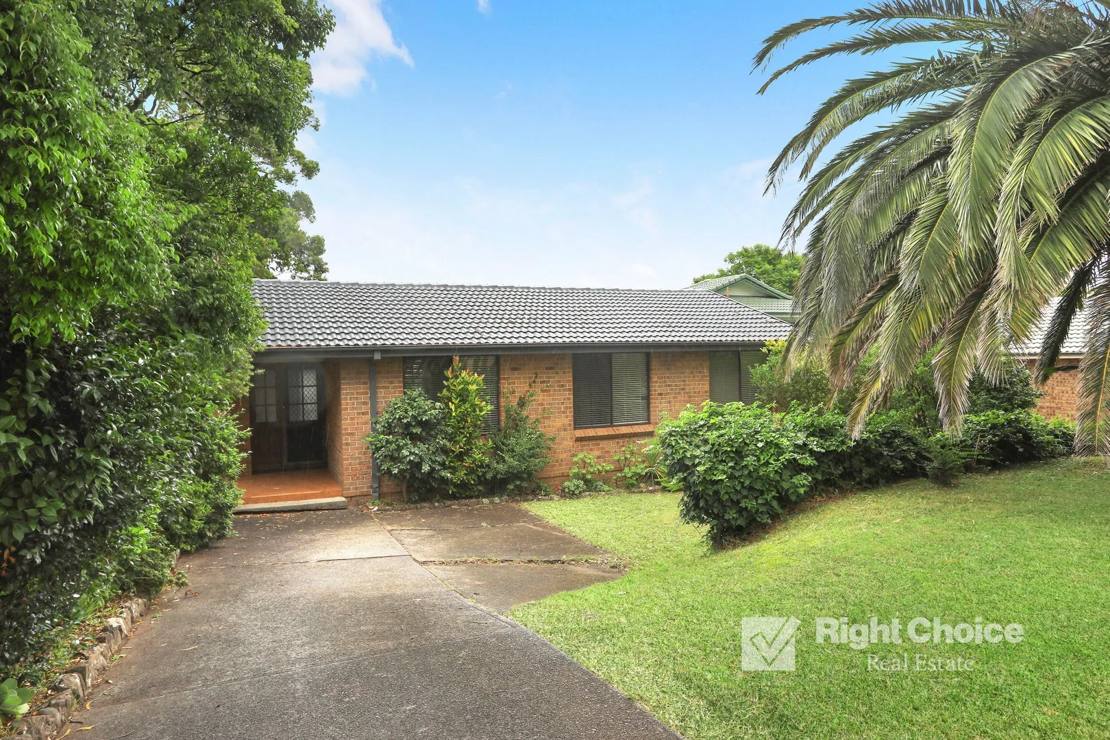 56 Crest Road, Albion Park NSW 2527