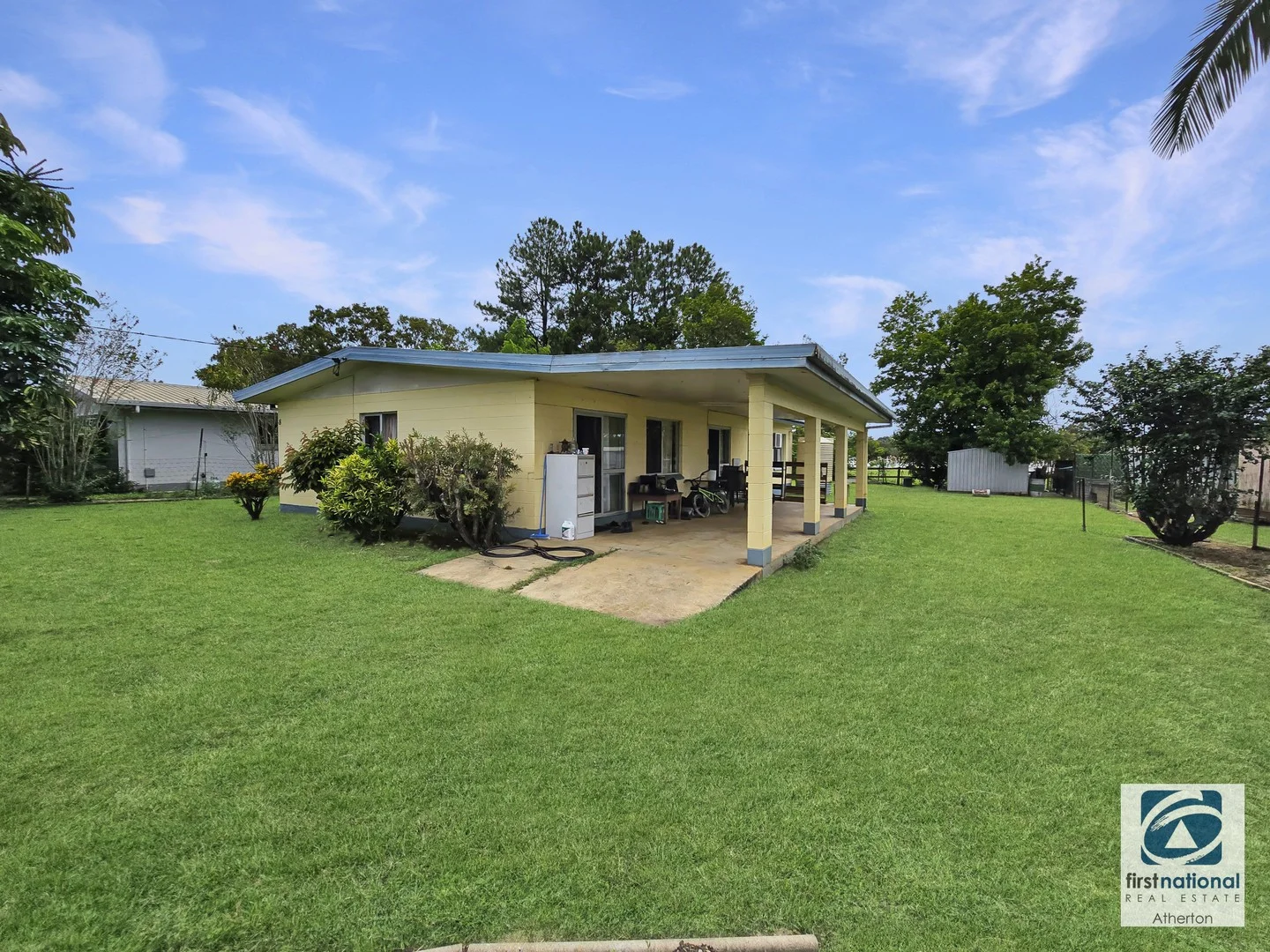 8 Rains Street, Mareeba QLD 4880