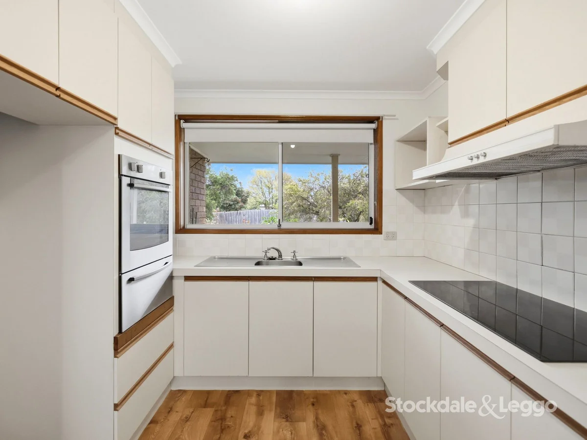 2 Steele Court, Bacchus Marsh VIC 3340 photo 3