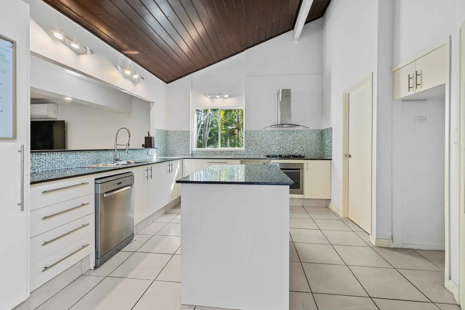 Additional image 5 of 88 Tierney Drive, Currumbin Waters QLD 4223