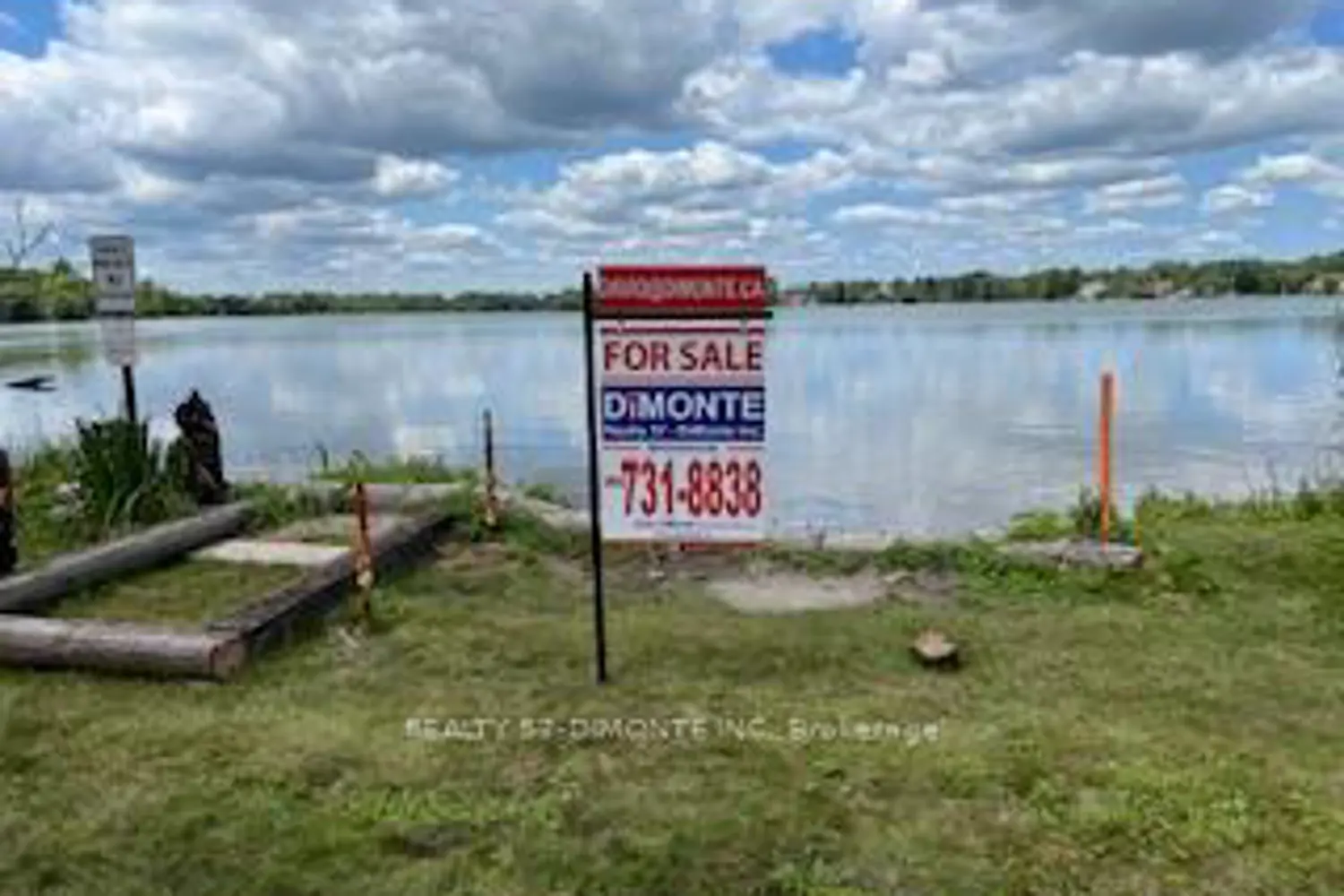 728 Sunset Beach Road photo 3