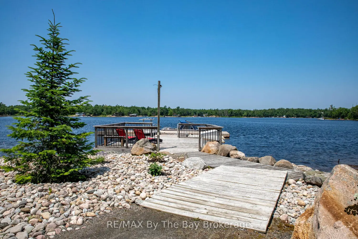 Additional image 5 of 4 Island 800