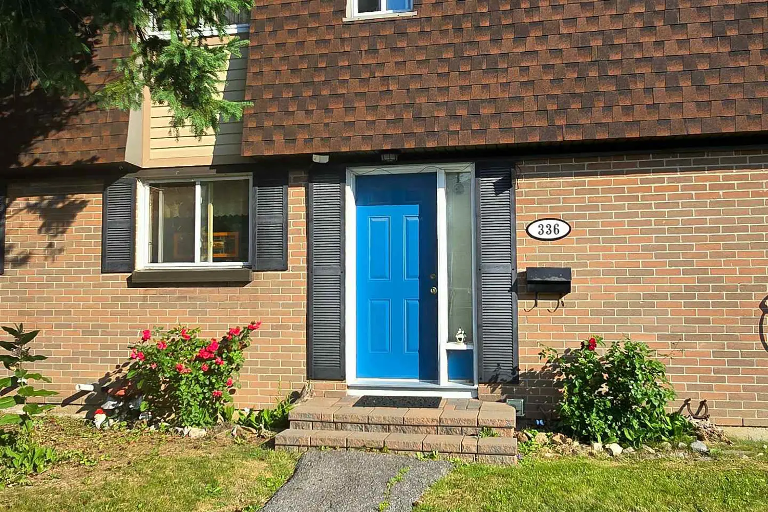336 Garden Glen Private 24