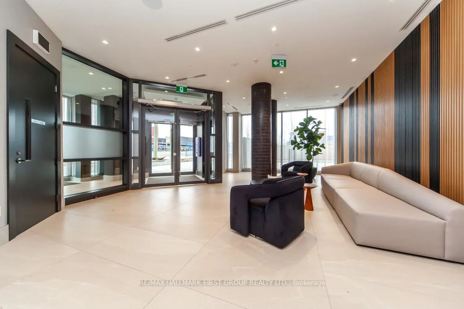 Additional image 6 of 2545 Simcoe Street 2601