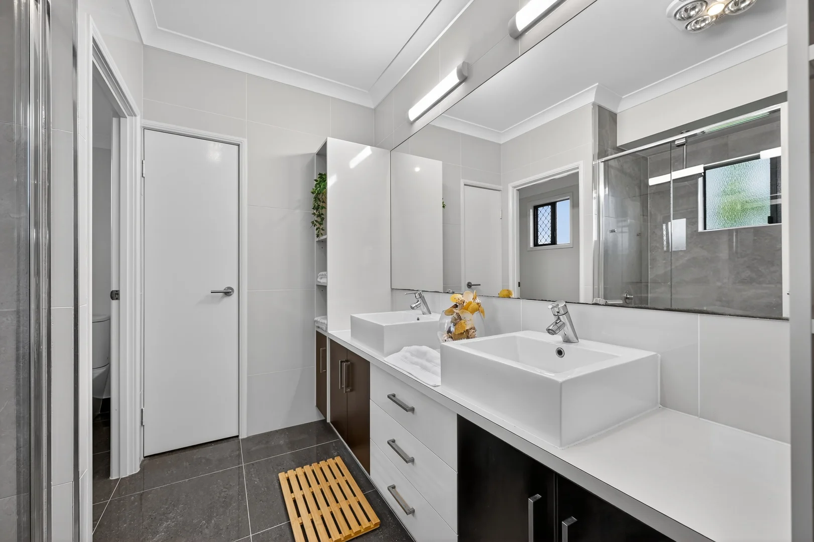 Additional image 14 of 24 Shoalmarra Drive, Mount Low QLD 4818