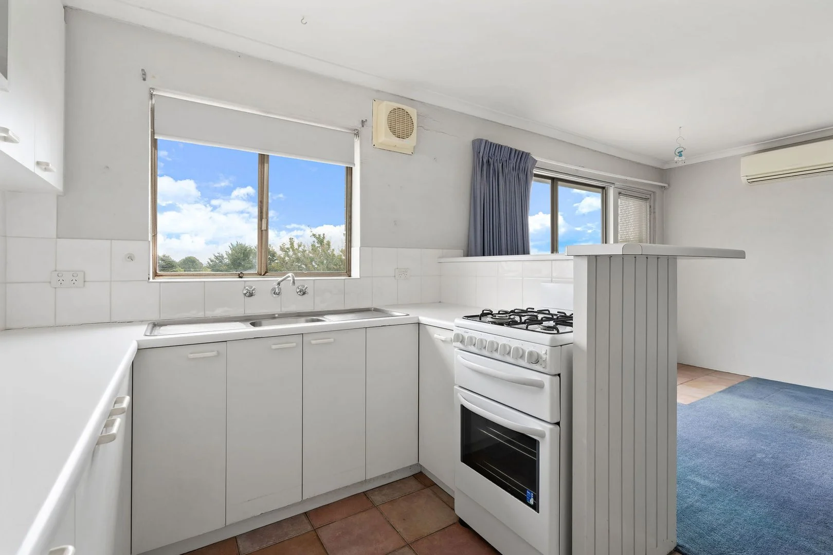 Additional image 2 of 16/12 Federal Avenue, Crestwood NSW 2620