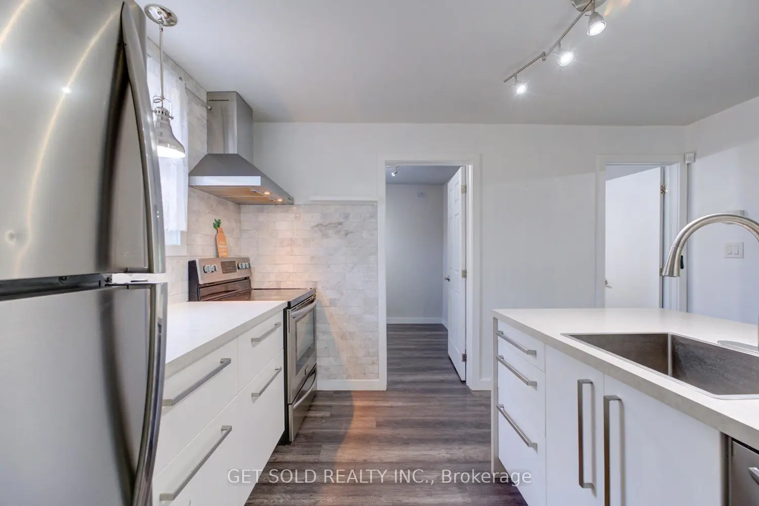 37 Maplecrest Avenue photo 4