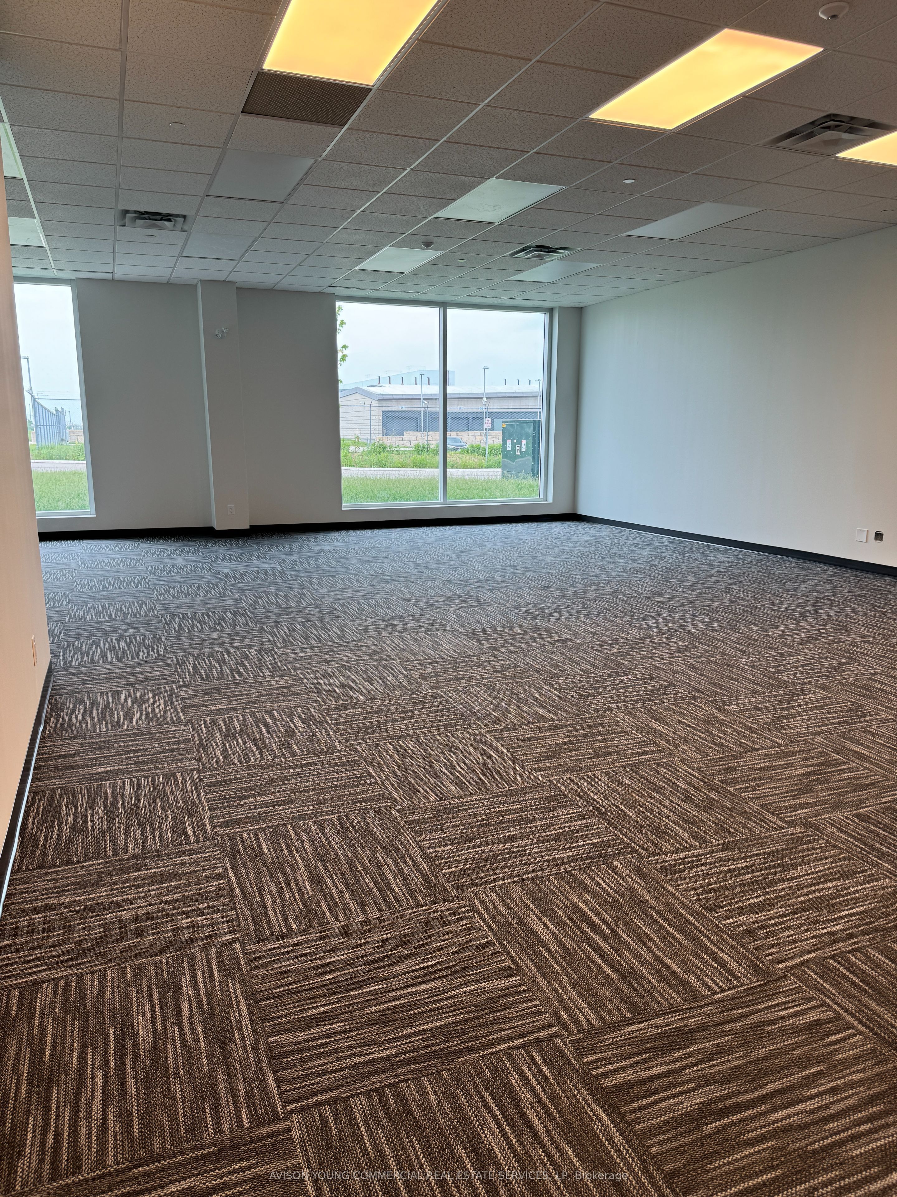 Additional image 3 of 1080 Southgate Drive, Guelph, ON, N1L 0G5