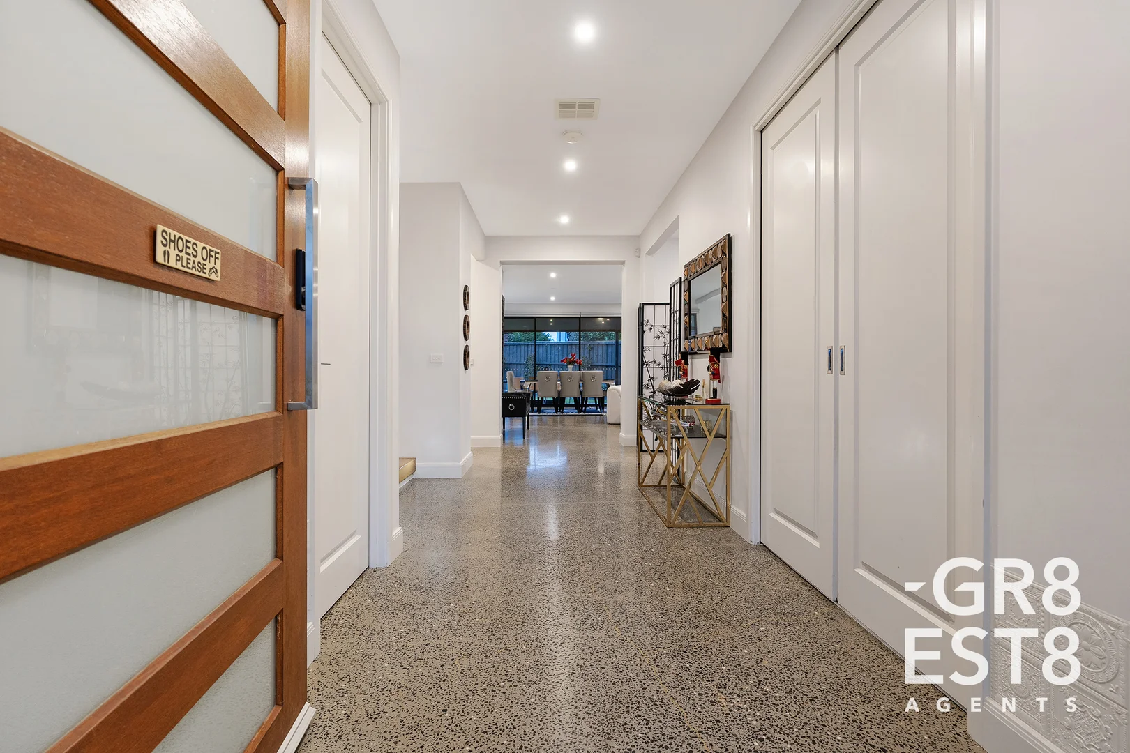 17 Statham View, Cranbourne West VIC 3977 photo 3