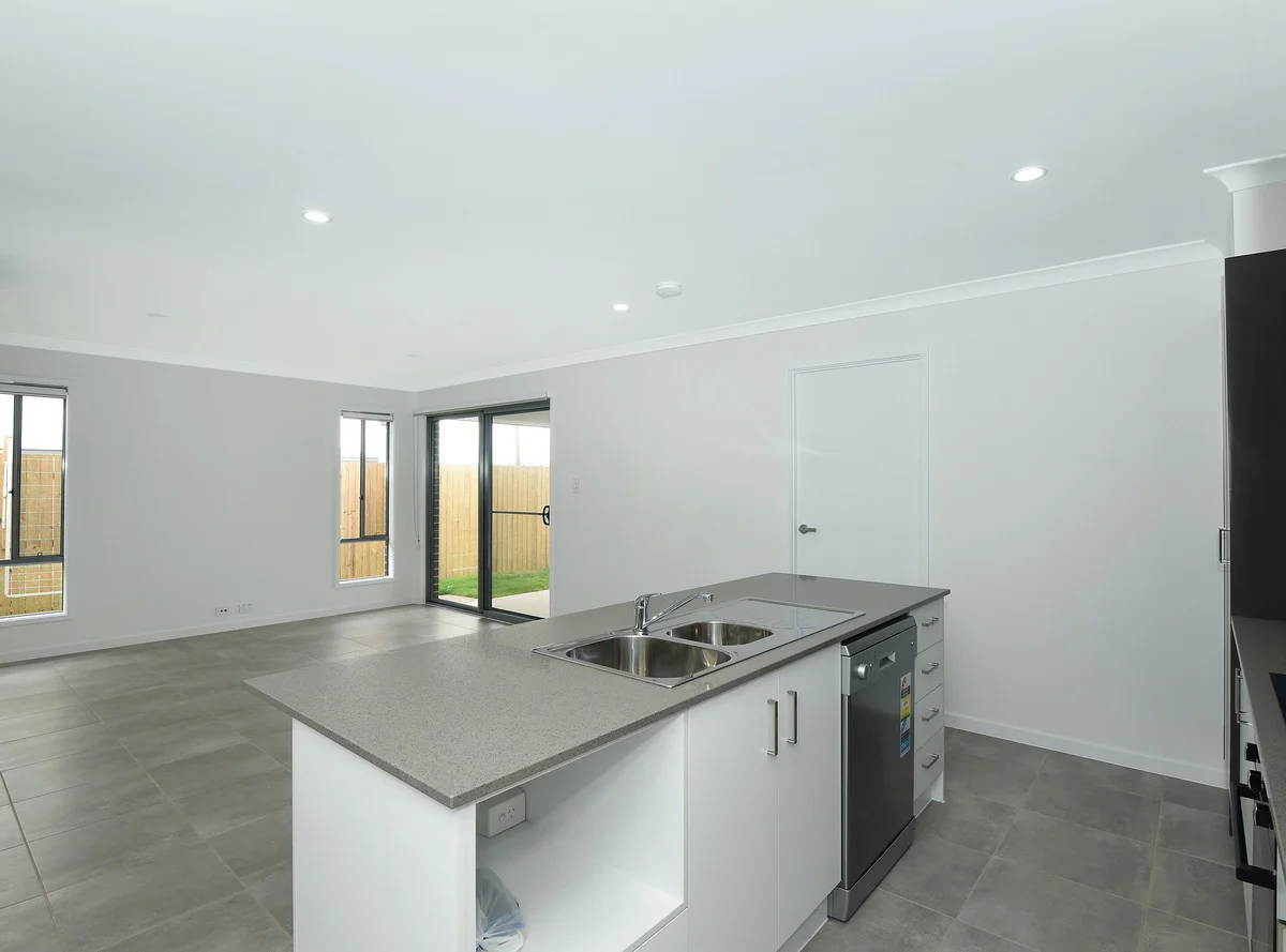 Additional image 3 of Unit 1&2 , 70 Shelby Street, Glenvale QLD 4350