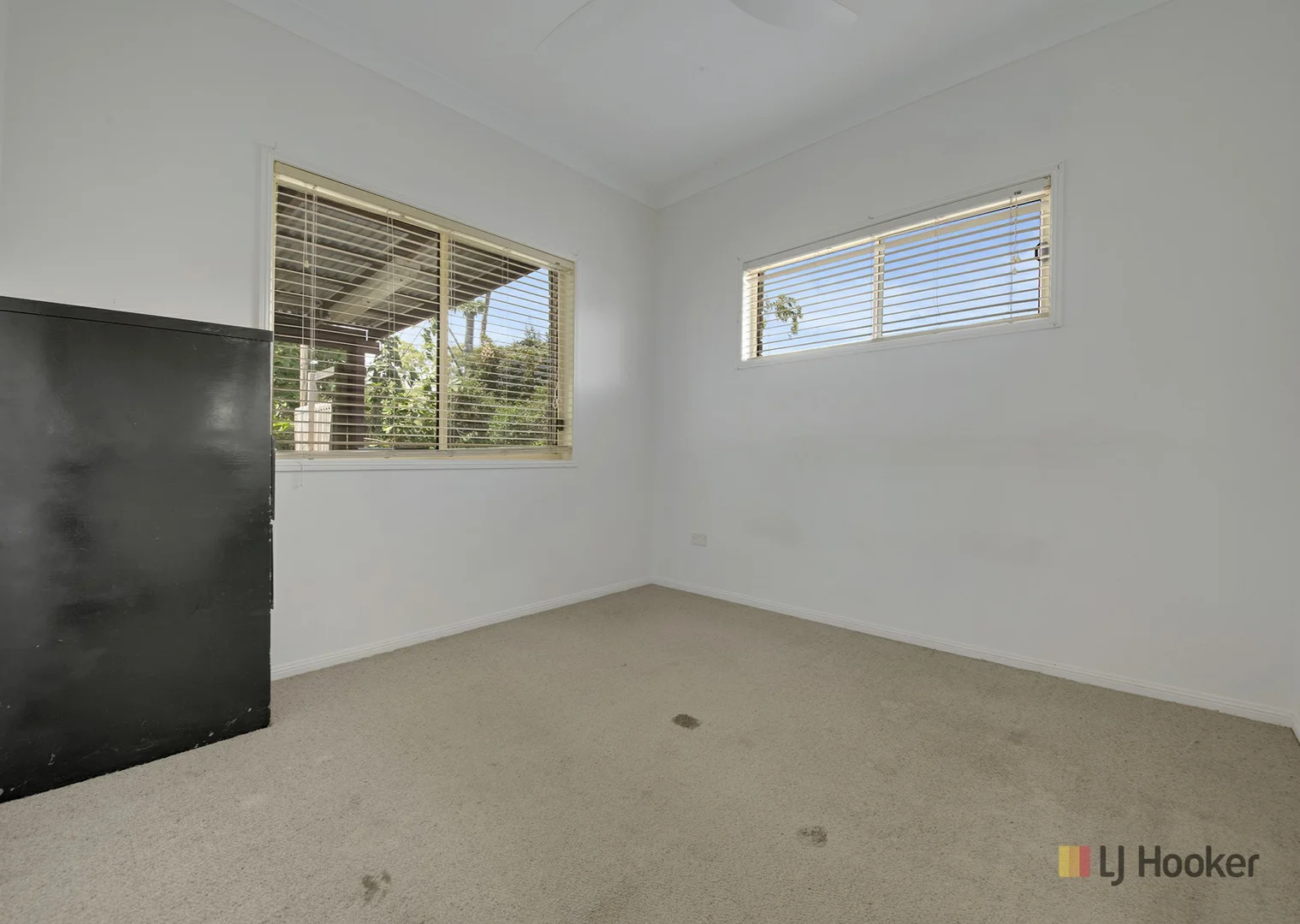 Additional image 11 of 18 Centenary Drive, Boyne Island QLD 4680