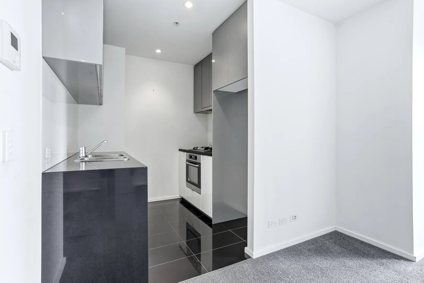 Additional image 5 of 3704/151 City Road, Southbank VIC 3006