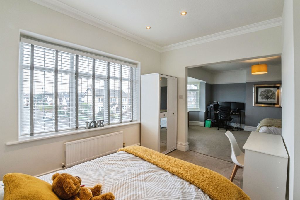 Additional image 26 of 5 bed semi-detached house for saleMythop Road, Lytham St. Annes FY8