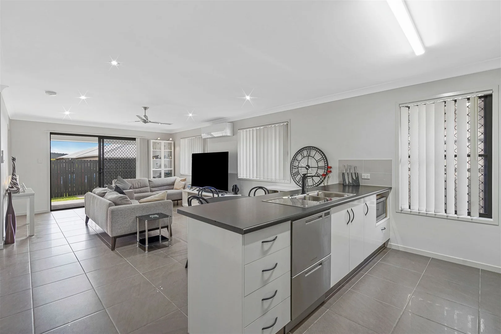 Additional image 3 of 13 Lowthers Street, Yarrabilba QLD 4207