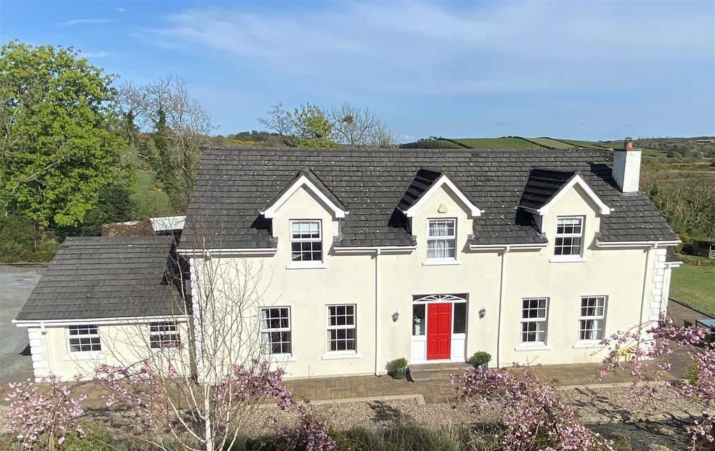 Additional image 3 of 5 bed detached house for sale39 Cherryhill Road, Ballynahinch BT24