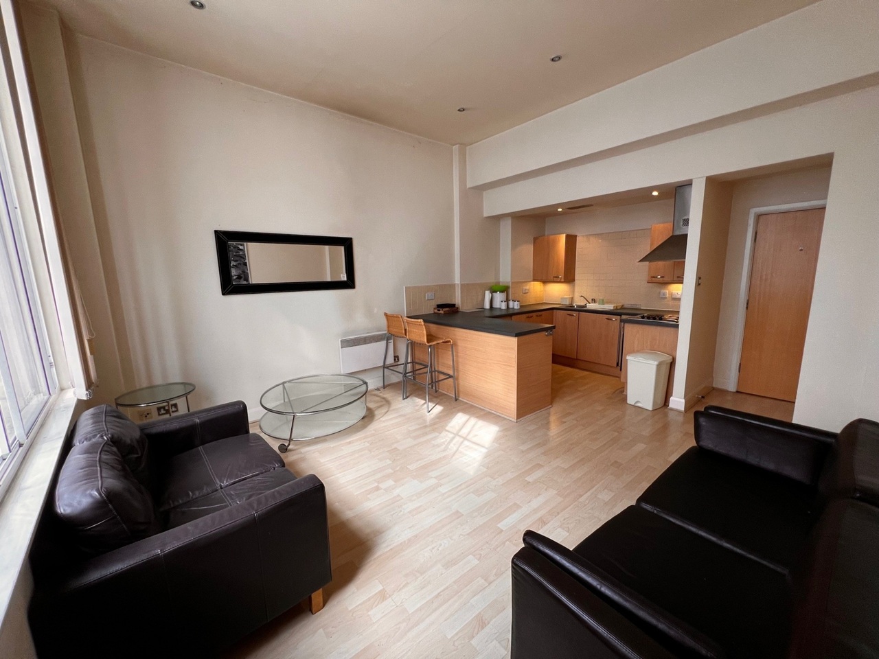 1 Bed Flat, Eastgate, LS2, N1 7GU photo 2
