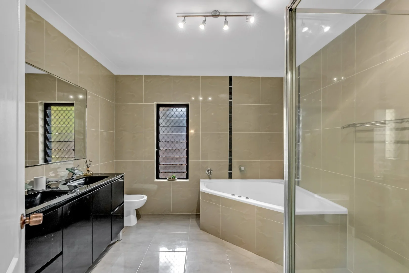 Additional image 16 of 39 Treetop Drive, Mount Sheridan QLD 4868