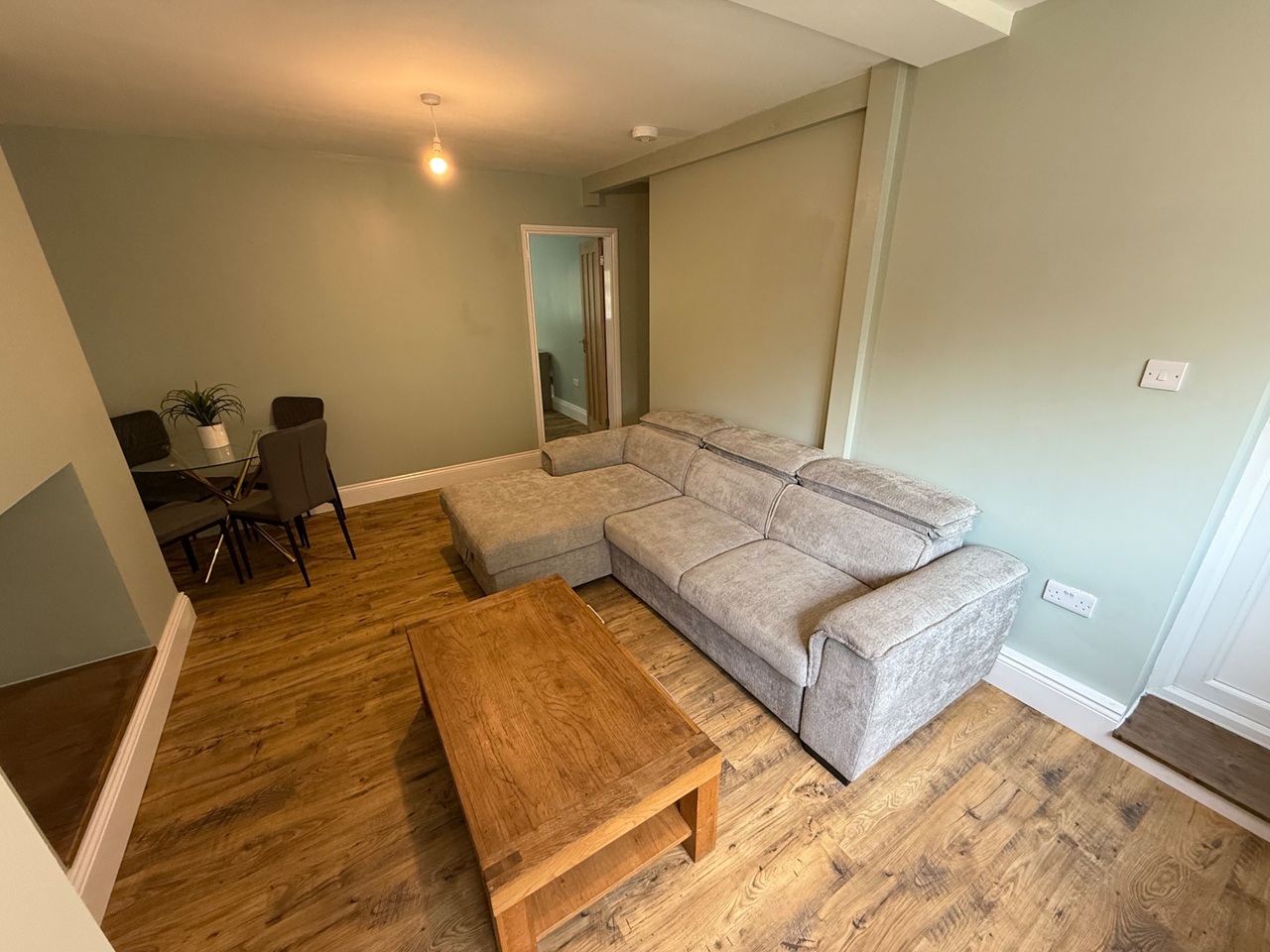 2 Bed Flat, Olivia Court, M5, N1 7GU photo 4