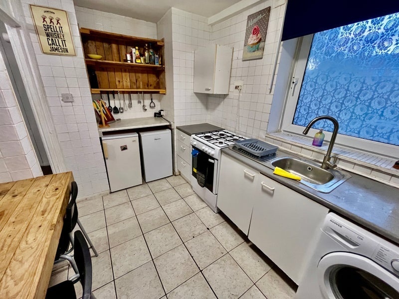 Additional image 13 of Room in a Shared Flat, St Marychurch St, SE16, N1 7GU