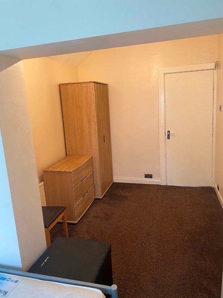 Additional image 12 of 4 Bed Semi-Detached House, Mornington Crescent, M14, N1 7GU