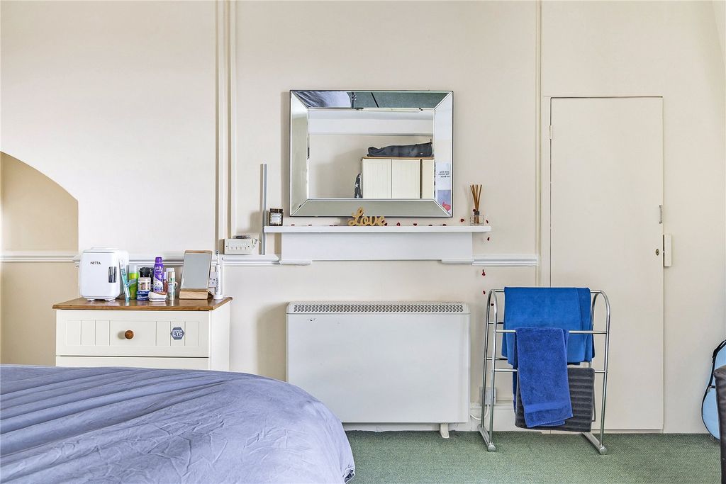 Additional image 16 of 3 bed flat for sale2 The Esplanade, Minehead, Somerset TA24
