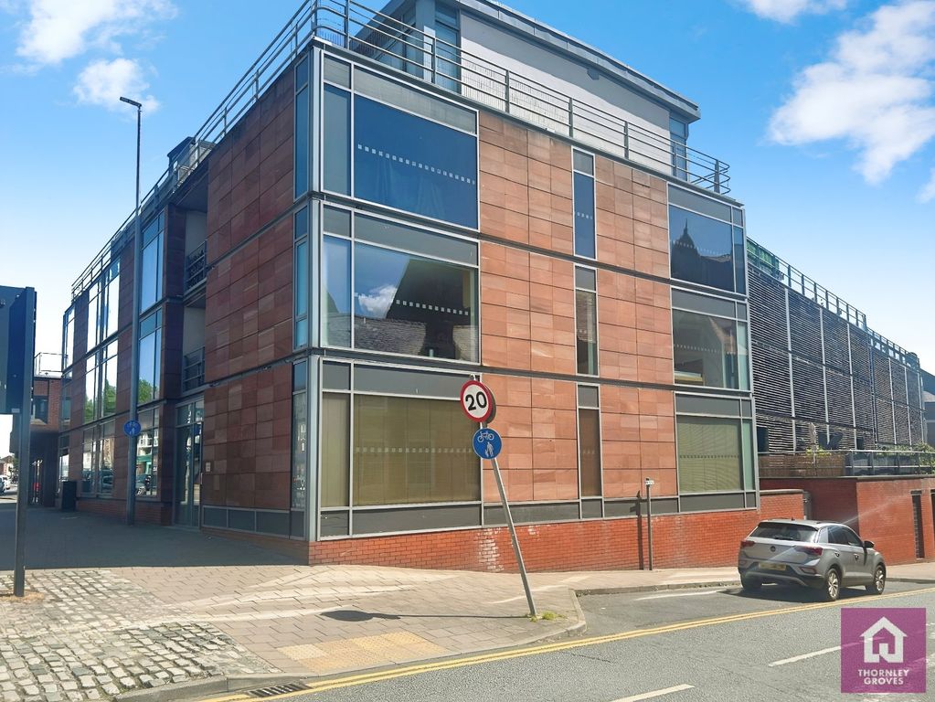 Additional image 3 of 3 bed flat for saleAlexander Court, Dee Lane, Chester, Cheshire CH3