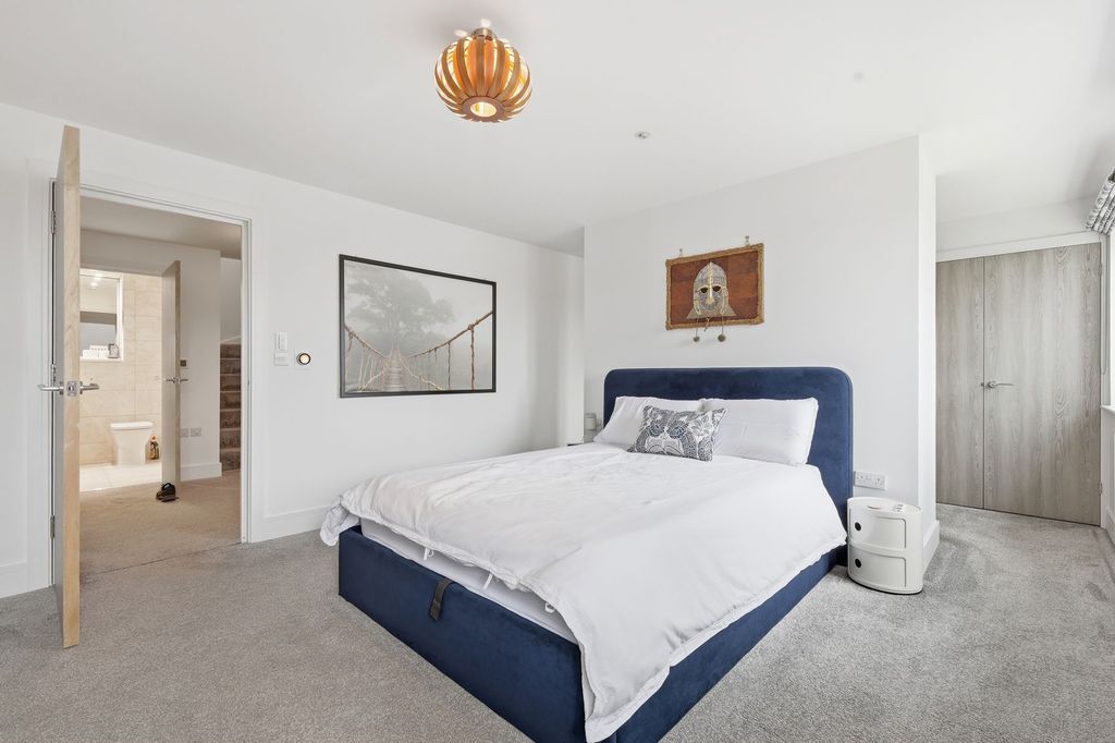 Additional image 5 of 2 bed flat for saleGrundisburgh Road, Woodbridge IP12