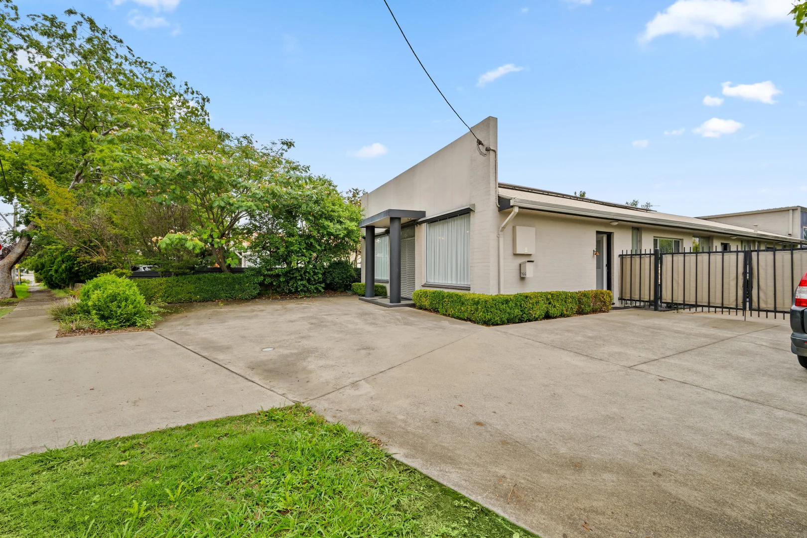 Additional image 4 of 166 Uriarra Road, Crestwood NSW 2620