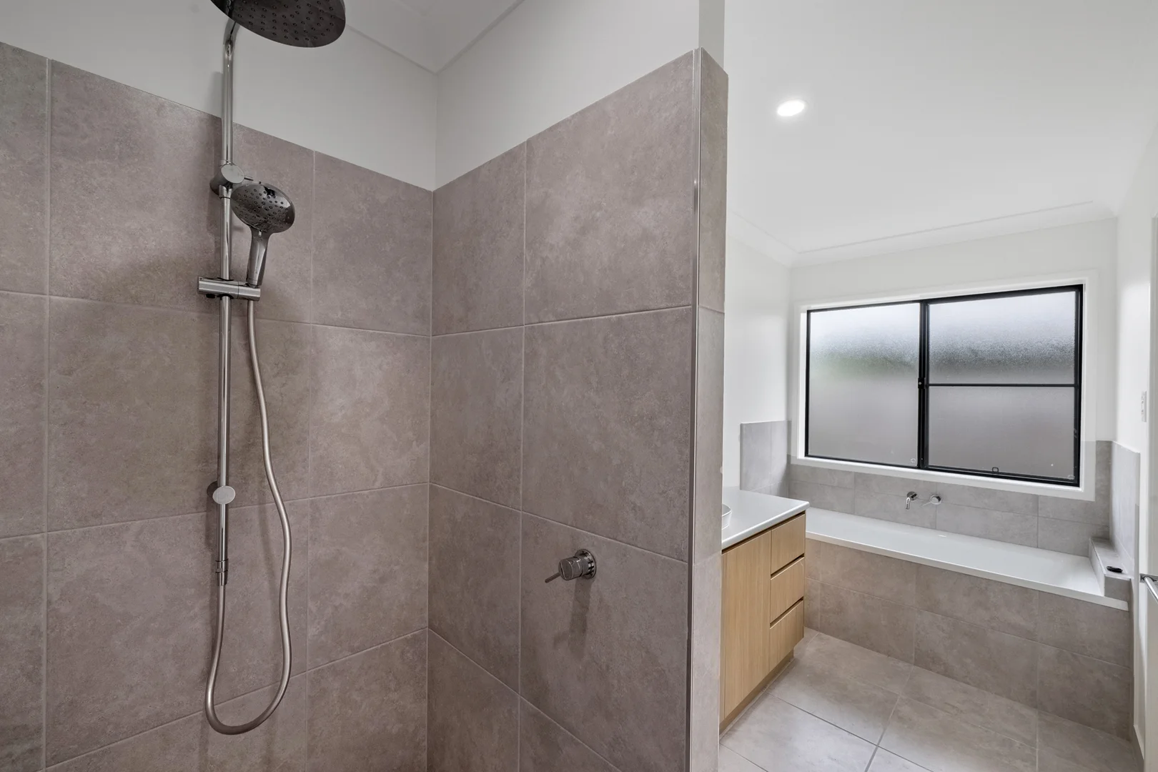 Additional image 16 of 38 Moreton Dr, Rural View QLD 4740