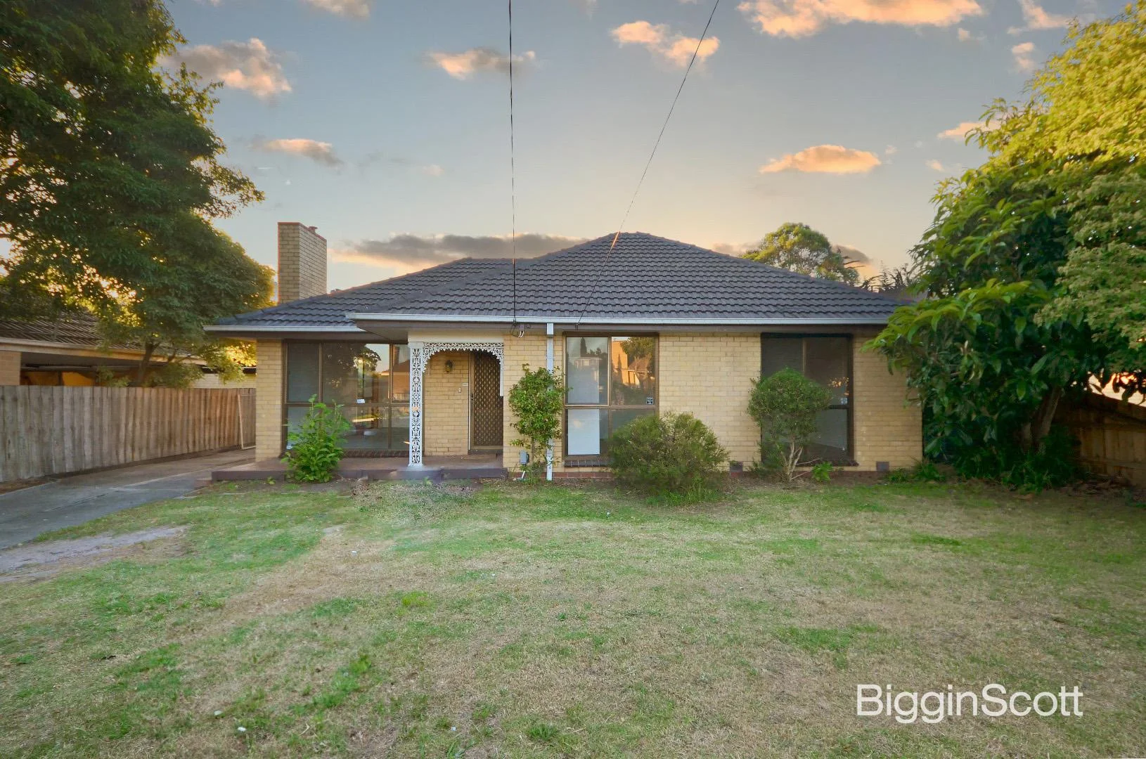 33 Glencairn Street, Mulgrave VIC 3170
