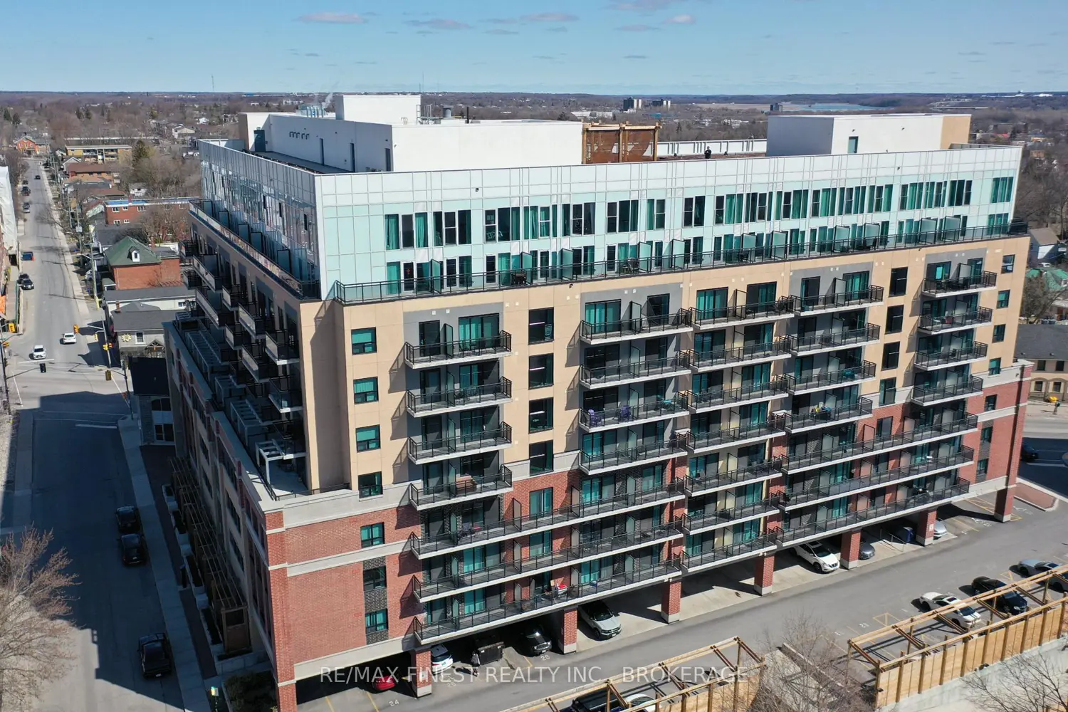 652 Princess Street 1031
