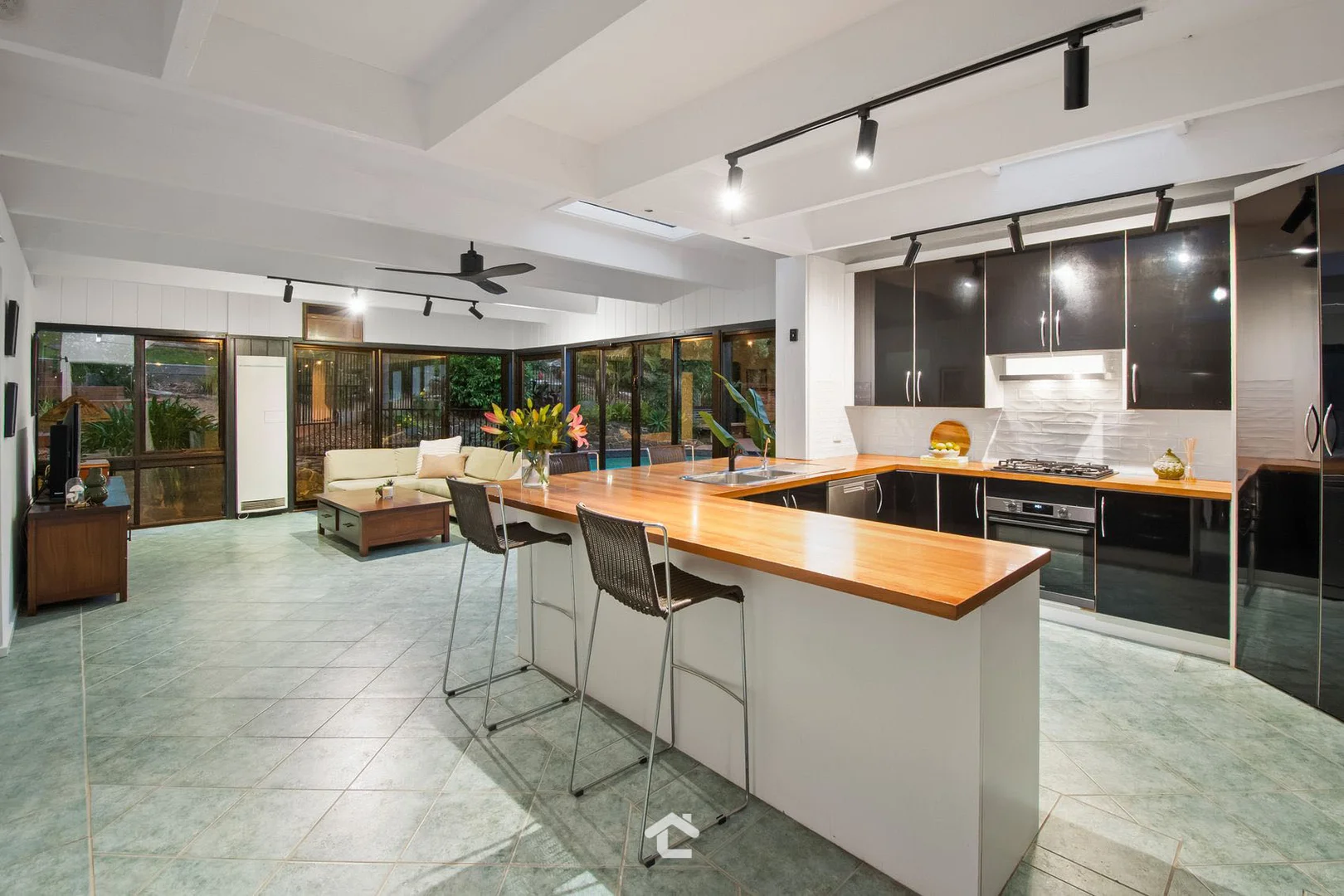 Additional image 11 of 38 Mont Albert Road, Ferntree Gully VIC 3156
