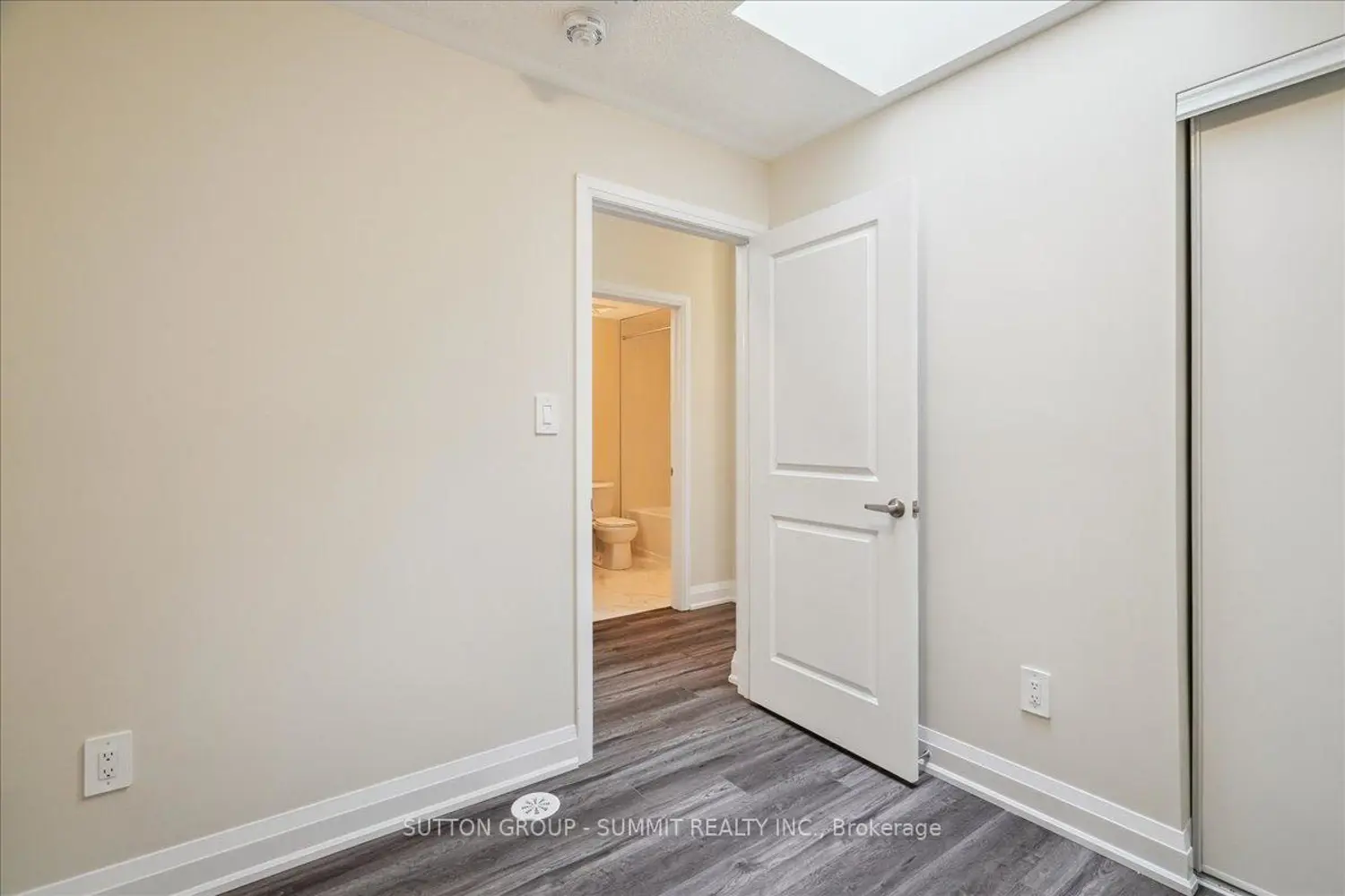 Additional image 10 of 1593 Rose Way 105