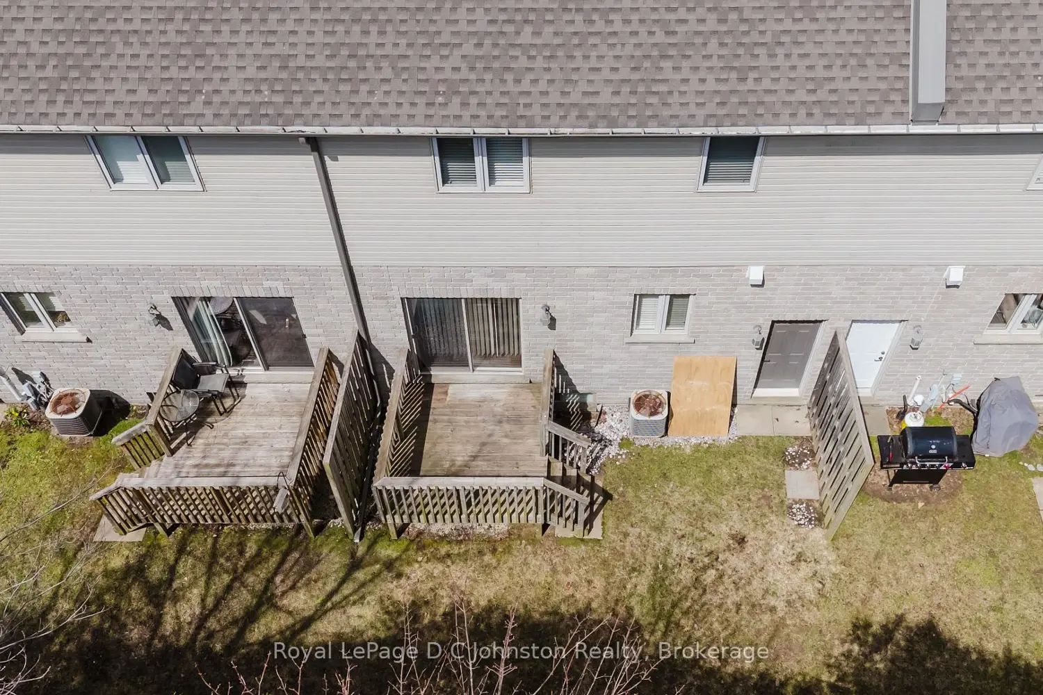 Additional image 3 of 935 Goderich Street 18