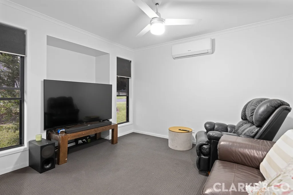 Additional image 7 of 33 Clark Avenue, Glass House Mountains QLD 4518