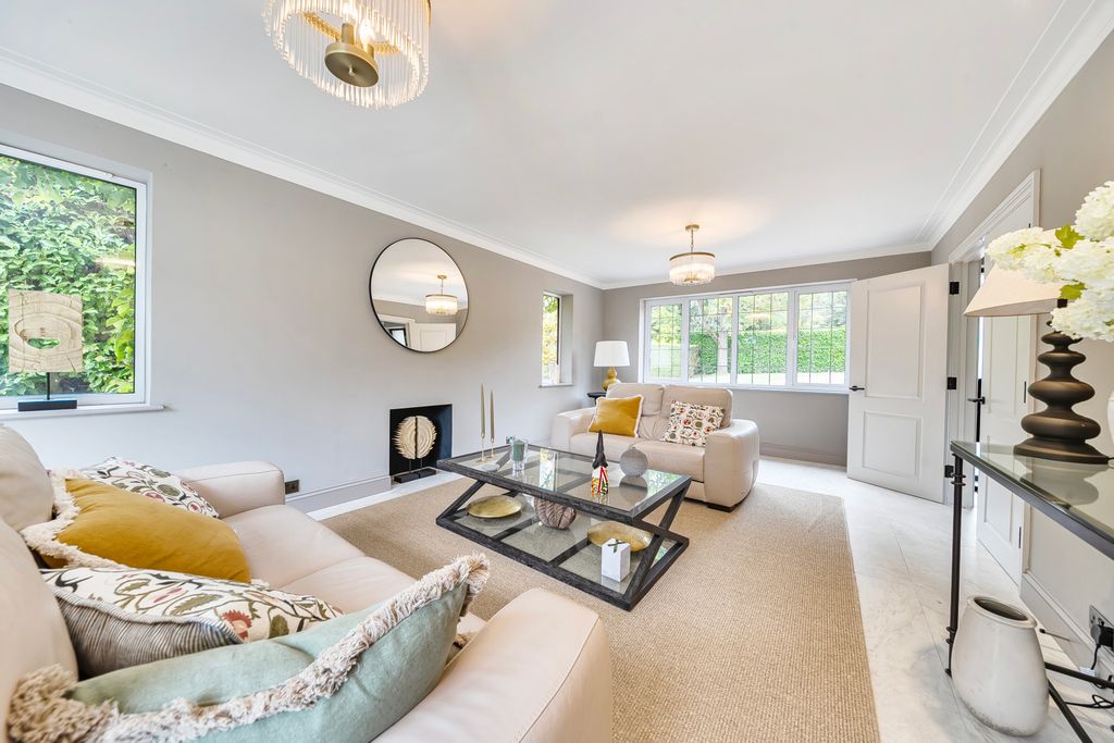 Additional image 5 of 6 bed detached house for saleMill Lane, Gerrards Cross, Buckinghamshire SL9