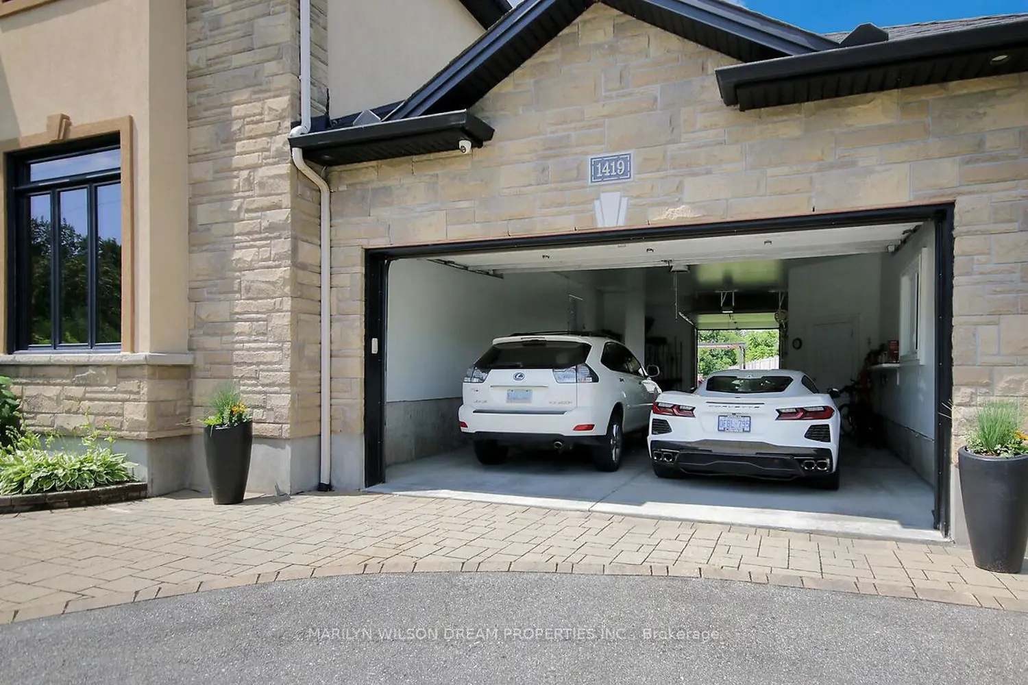 Additional image 2 of 1419 Balmoral Drive