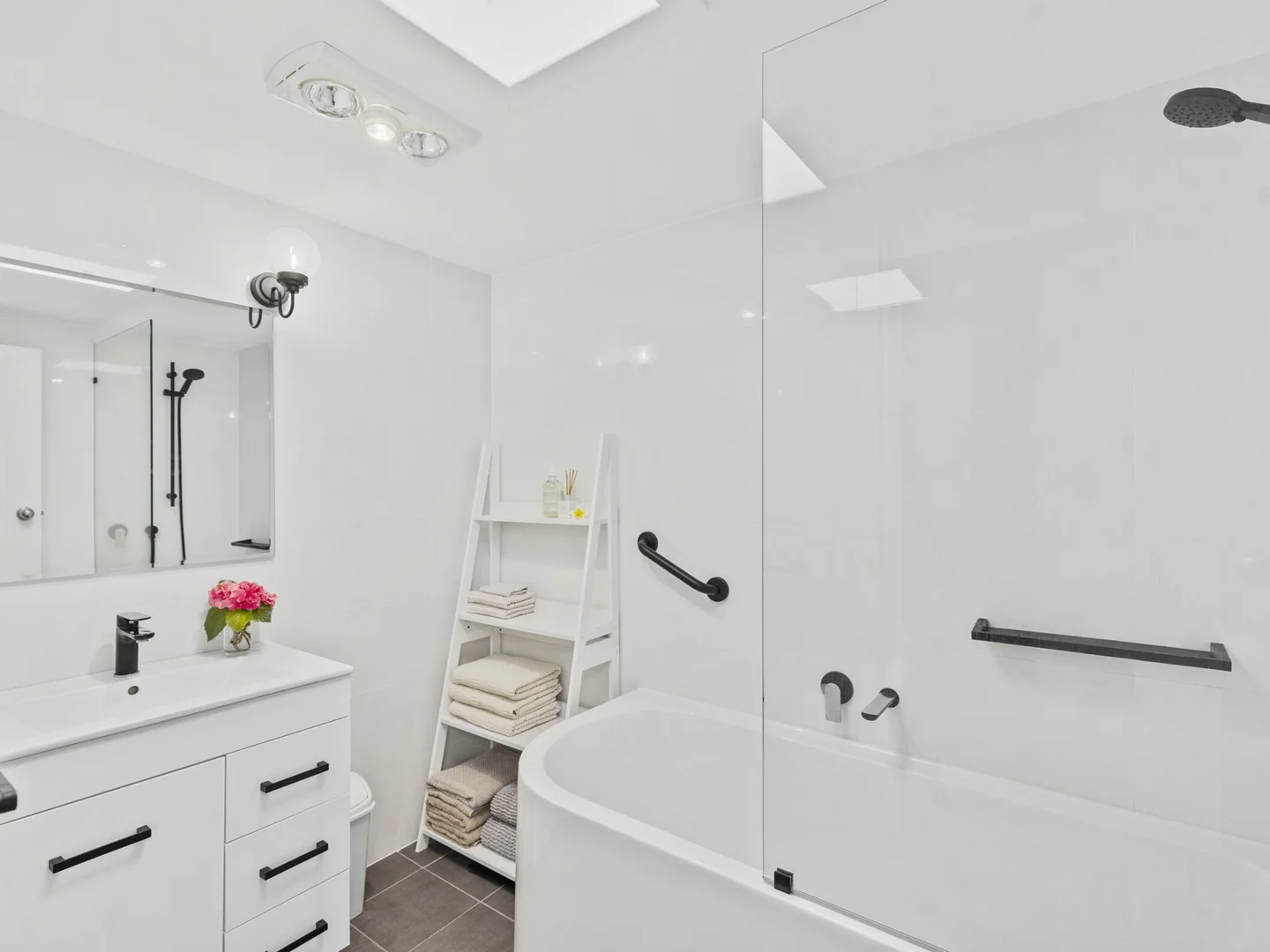 Additional image 11 of 6/3-7 Hutton Road, The Entrance North NSW 2261