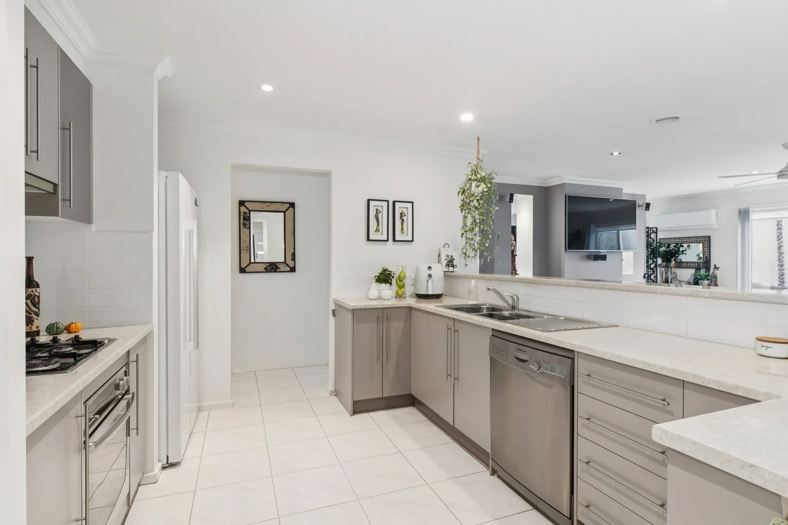 Additional image 8 of 88 Huntingtower Crescent, Langwarrin VIC 3910