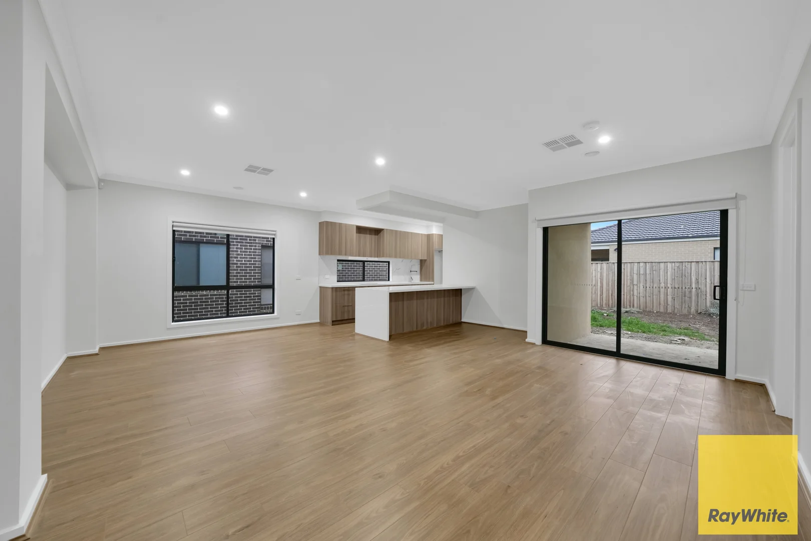Additional image 4 of 15 Farmingdale Street, Manor Lakes VIC 3024