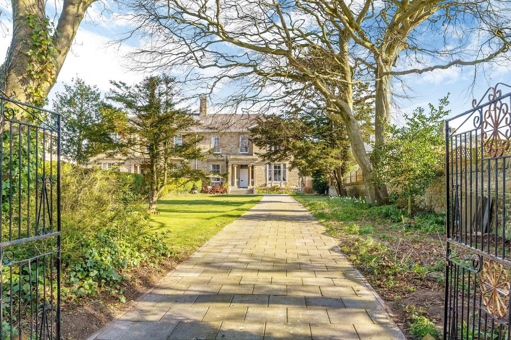 Additional image 4 of 6 bed semi-detached house for saleCastle Terrace, Berwick-Upon-Tweed, Northumberland TD15