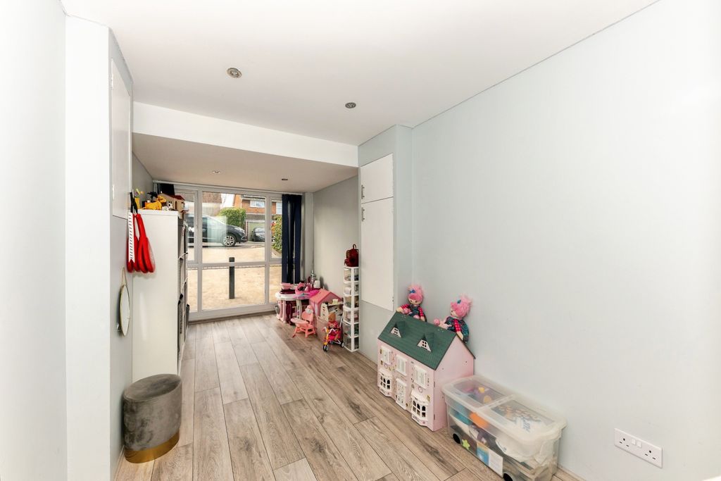 Additional image 5 of 3 bed semi-detached house for saleLabrador Drive, Broughton, Brigg DN20