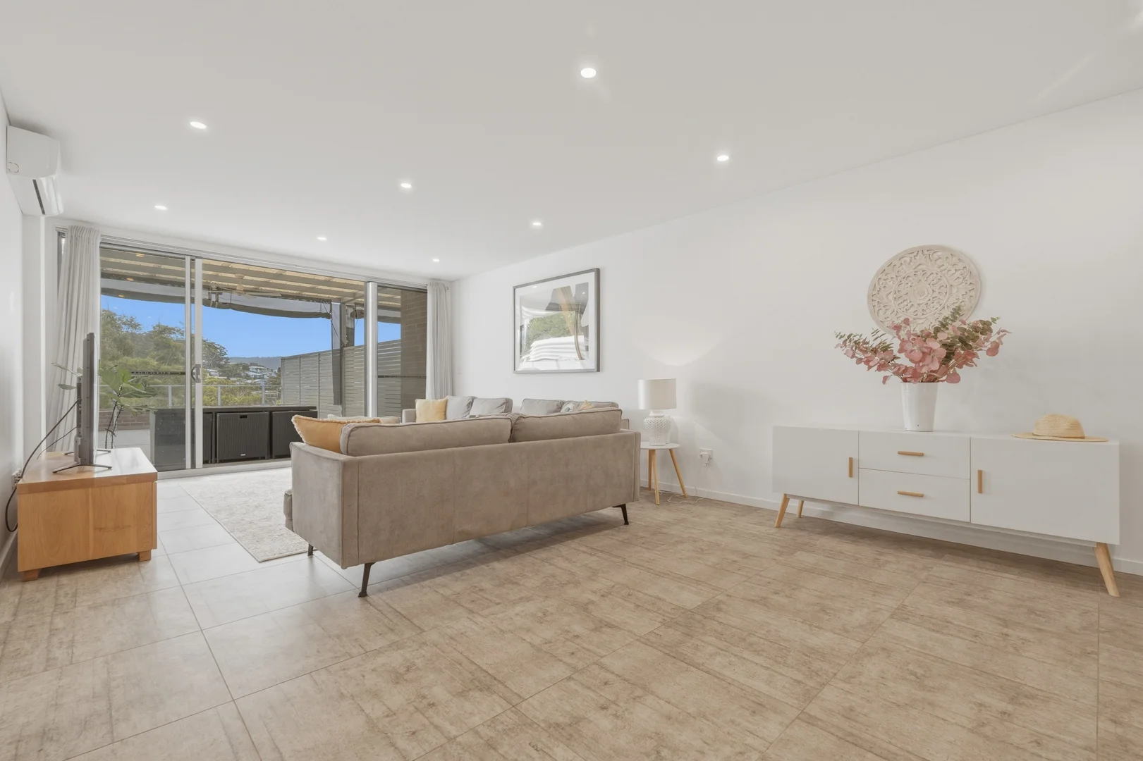 Additional image 6 of 6/12 Cape Three Points Road, Avoca Beach NSW 2251