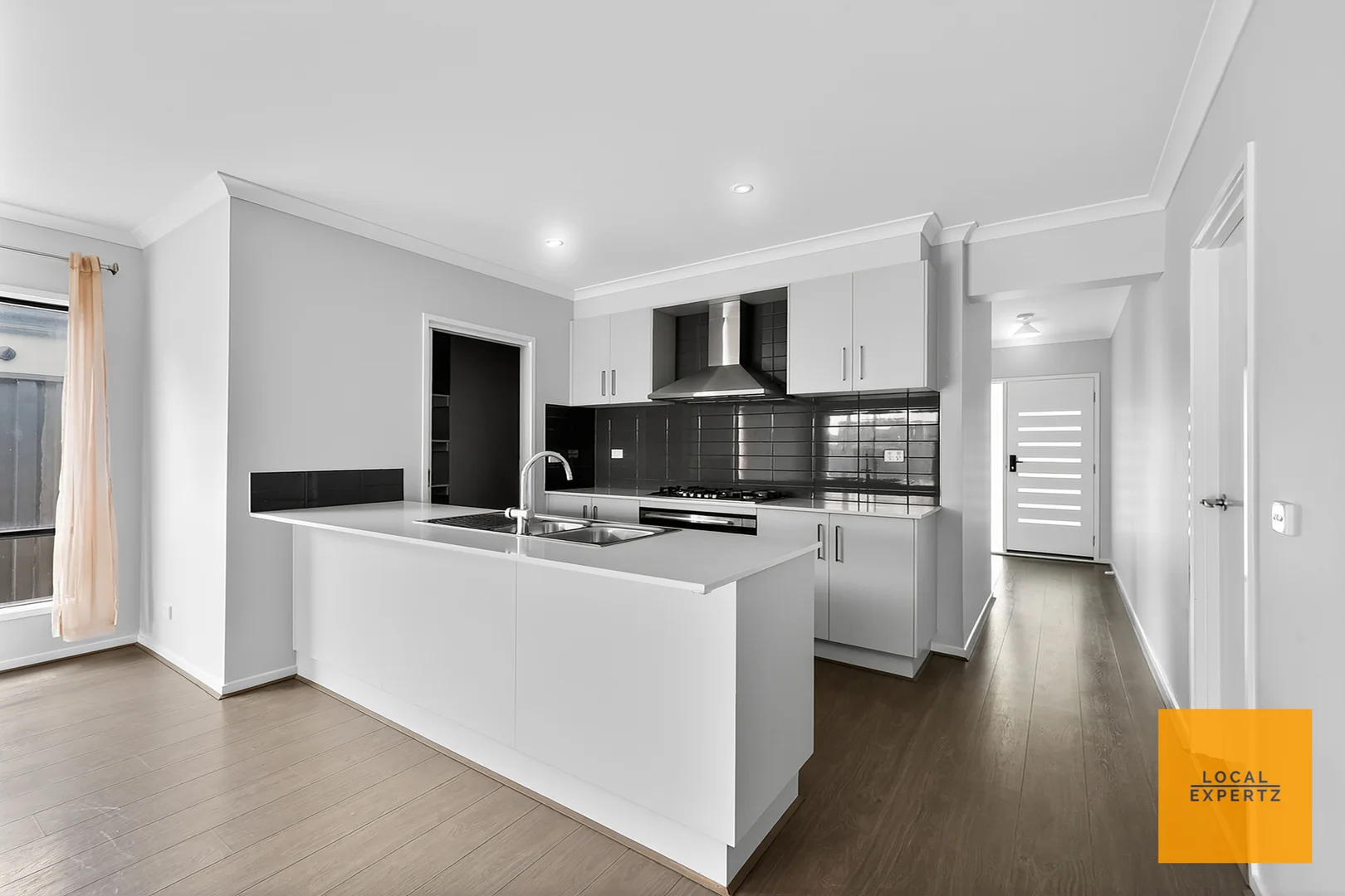 Additional image 3 of 14 Grappenhall Avenue, Strathtulloh VIC 3338