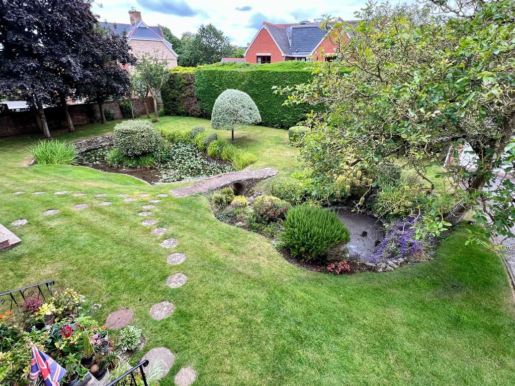 Additional image 3 of 2 bed flat for saleCyprus Road, Exmouth EX8